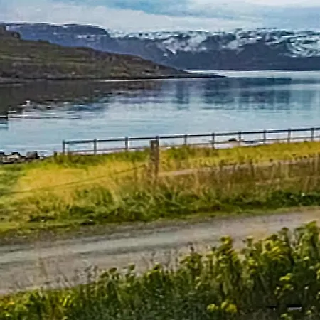 Cozy In With House A Panoramic View * Repvåg